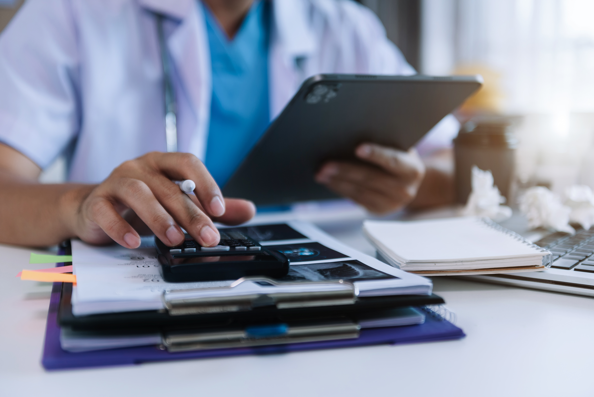 Clinician using a tablet